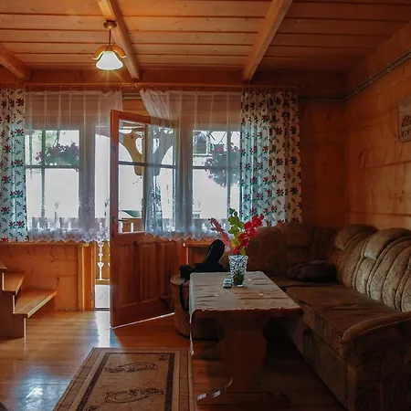 Szalas U Eweliny Rum i privatbostad *